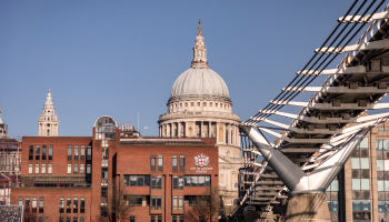 Picture in London with St Pauls Cathedral in the background